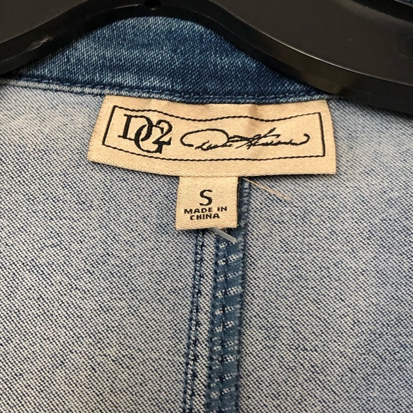 Great condition denim embroidered jacket - Picture 2 of 5